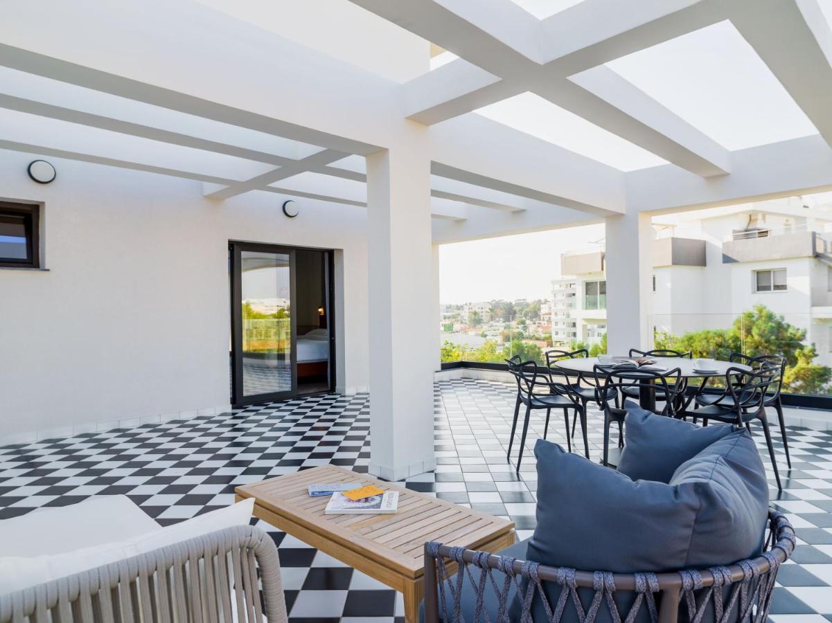 Liv The City Suites Adults Only Larnaca Exterior foto