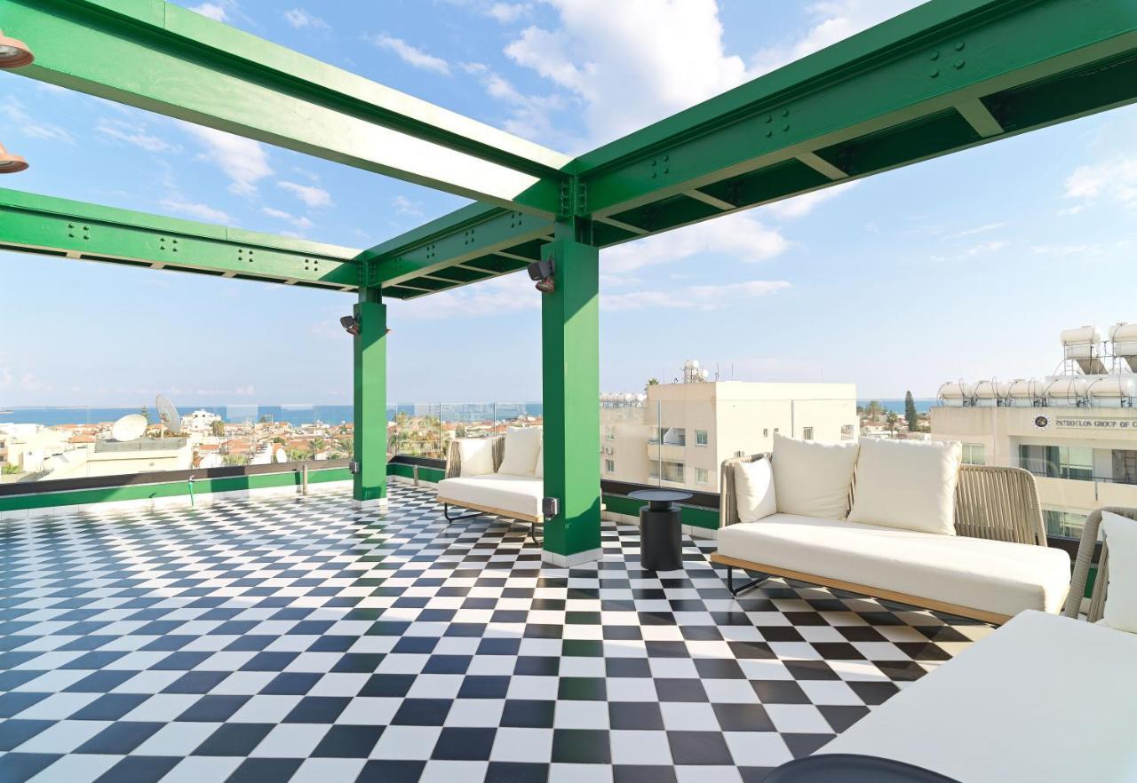 Liv The City Suites Adults Only Larnaca Exterior foto